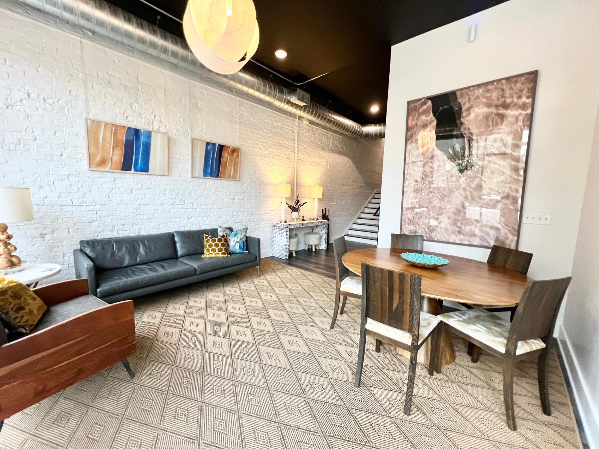 The Hive 302 King With Balcony Hotel วิลมิงตัน ภายนอก รูปภาพ